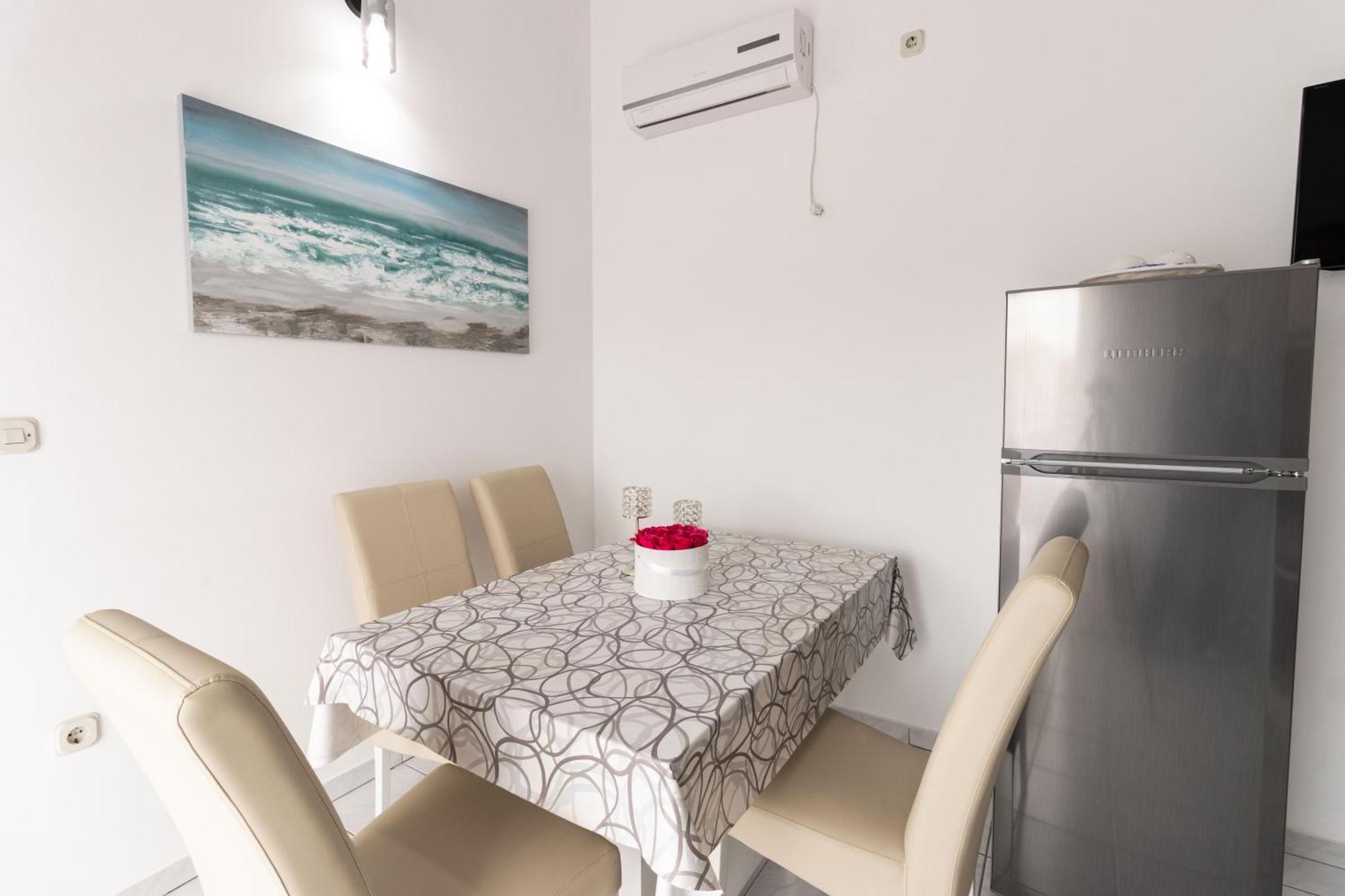 ביוגראד נה מורו Antonela Apartment מראה חיצוני תמונה